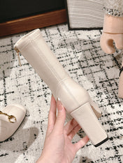 HORSEBIT ANKLE BOOTS 9.5CM IN WHITE SHEEPSKIN