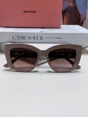 LOGO CAT EYE SUNGLASSES 513003 IN NUDE ACETATE