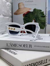 LOGO CAT EYE SUNGLASSES 513004 IN WHITE ACETATE