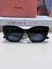 LOGO CAT EYE SUNGLASSES 513005 IN BLACK ACETATE