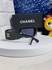 SQUARE SUNGLASSES 641782 IN BLACK ACETATE