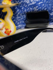 SQUARE SUNGLASSES 641782 IN BLACK ACETATE