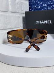 SQUARE SUNGLASSES CH5495 IN HAVANA ACETATE BROWN LENSES