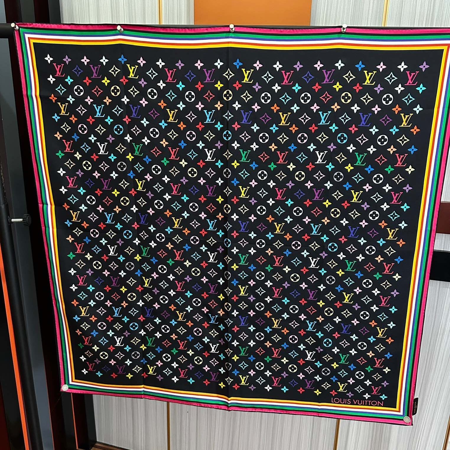 LV SCARF 90 CM IN SILK 07