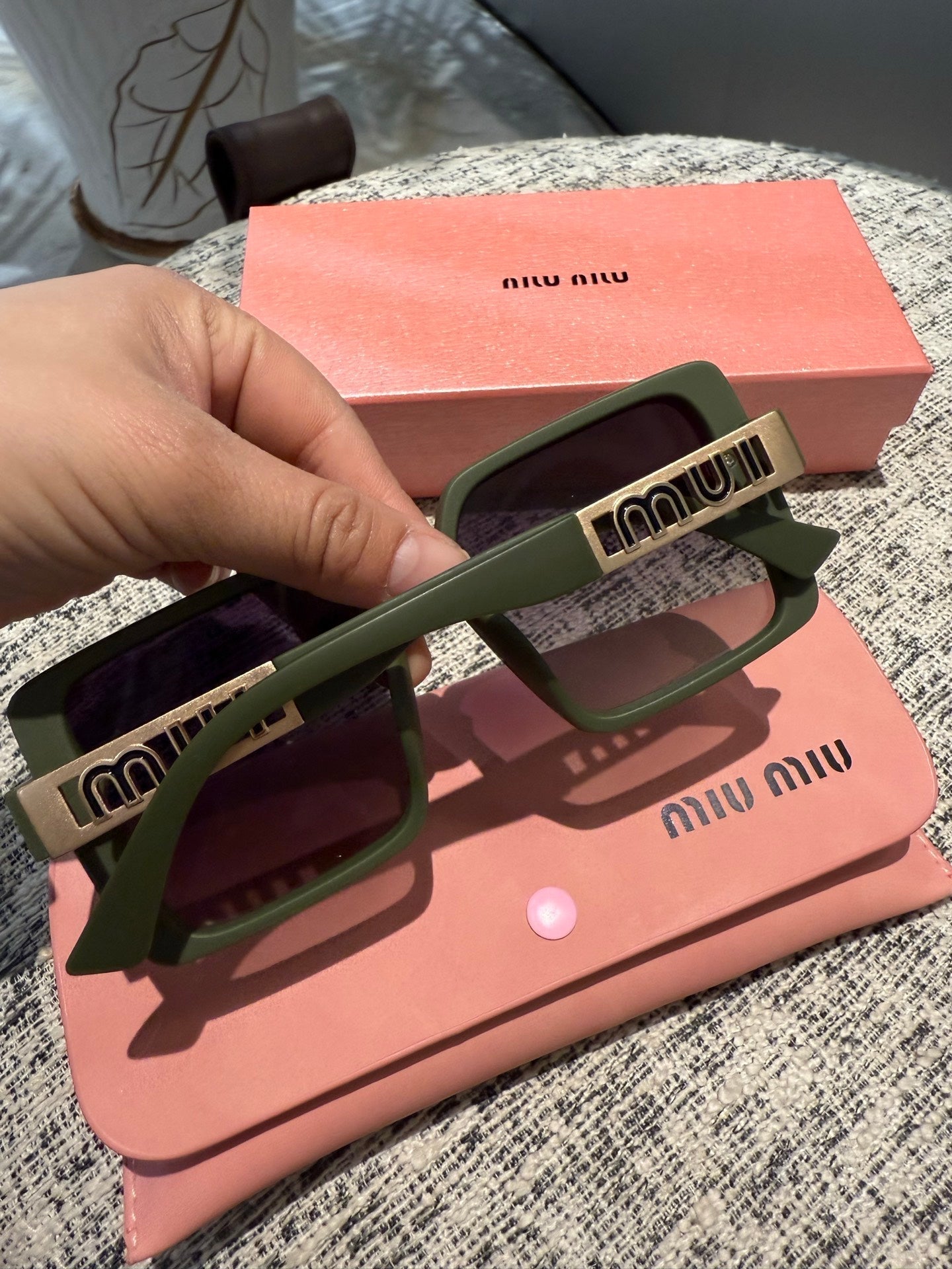 LOGO SQUARE SUNGLASSES 512017 IN GREEN ACETATE