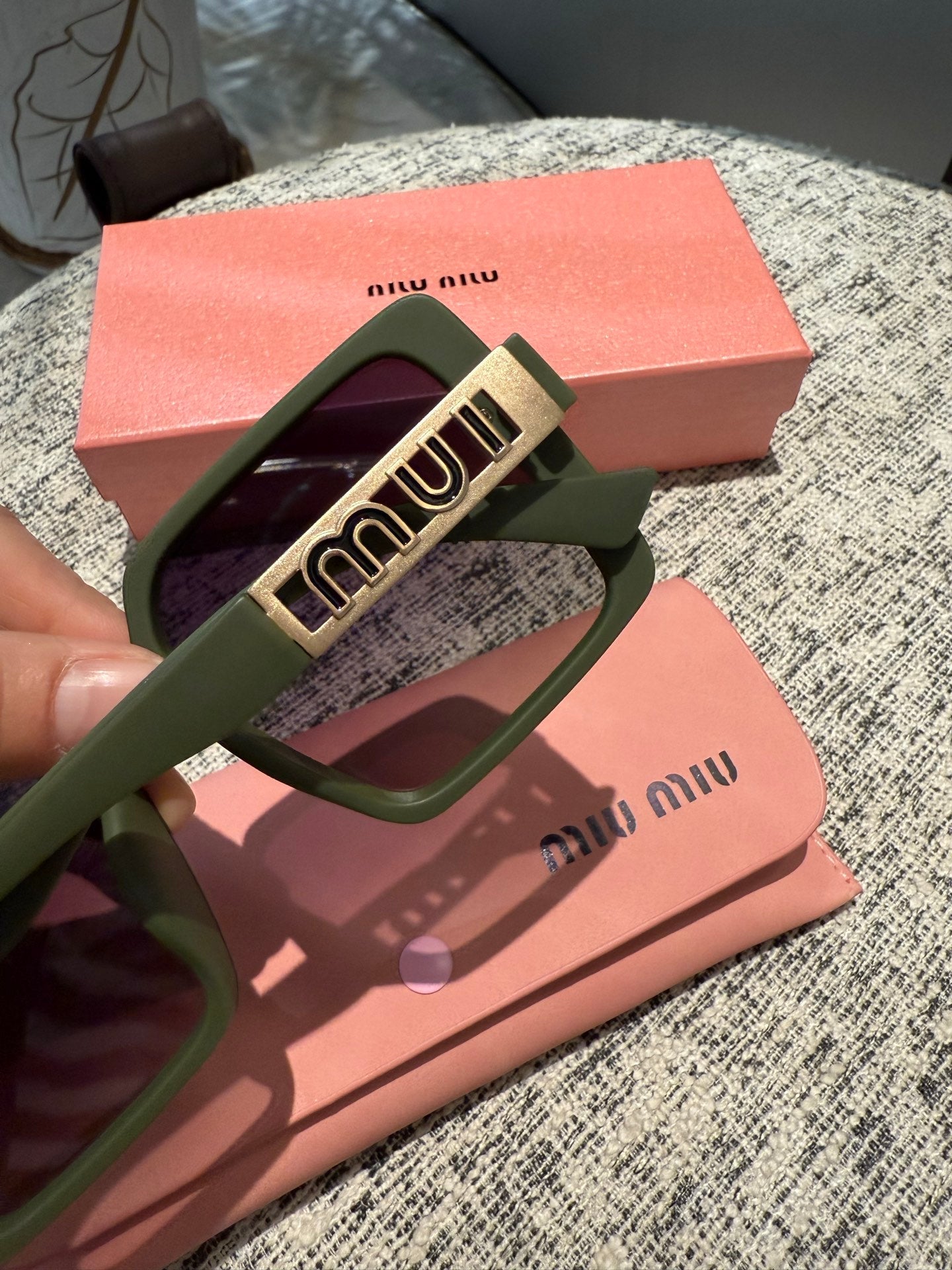 LOGO SQUARE SUNGLASSES 512017 IN GREEN ACETATE