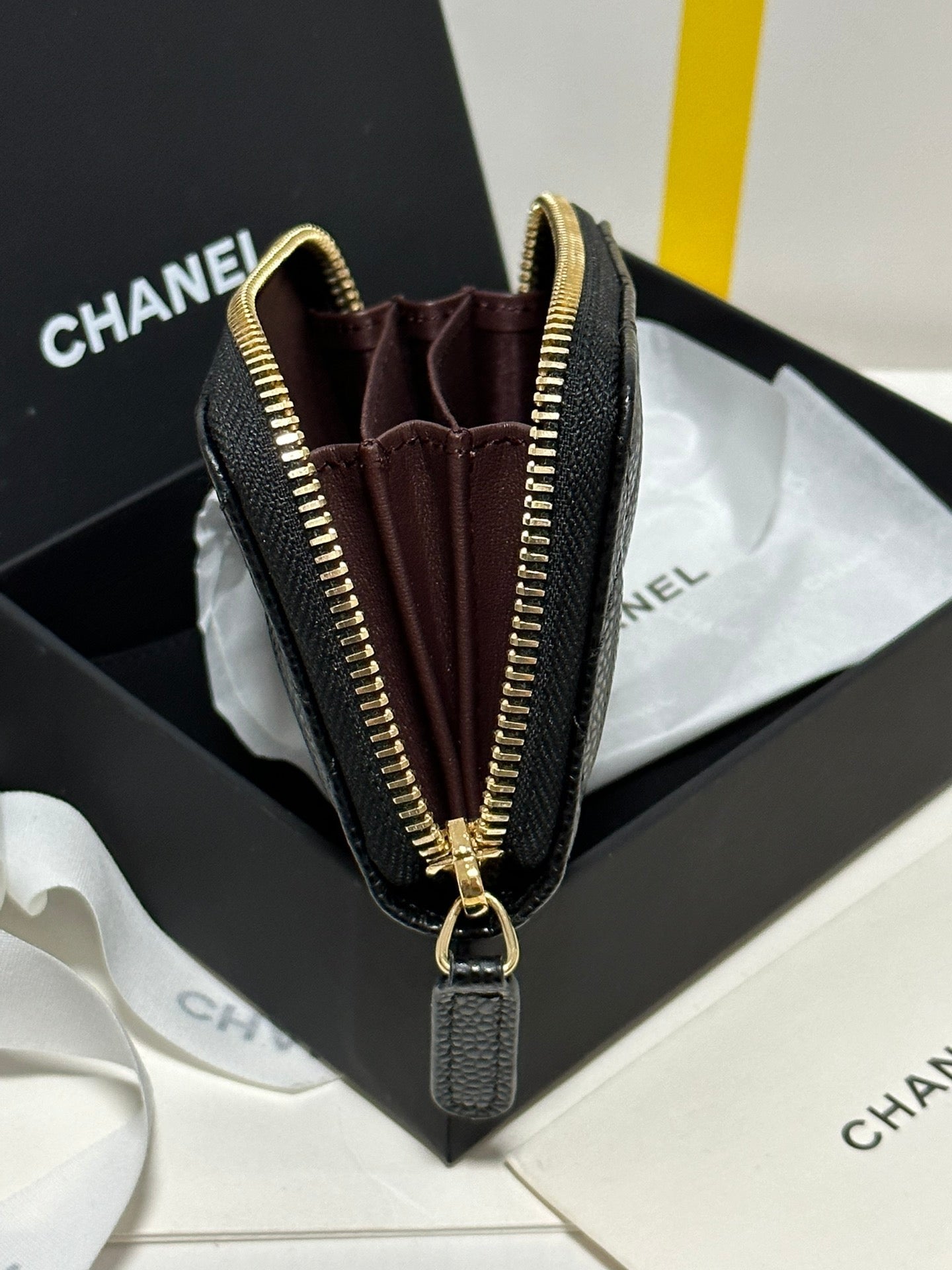 MINI WALLET 11 IN BLACK CAVIAR SKIN GOLD METALLIC