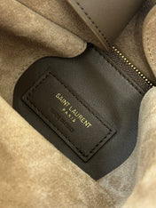 LE 5 À 7  SUPPLE SMALL 22 IN PEANUT BROWN SUEDE