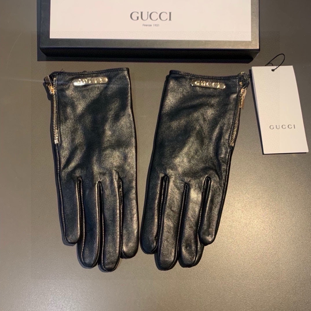 TOUCHSCREEN GLOVES WITH SIDE ZIPPER IN BLACK LAMBSKIN 456311