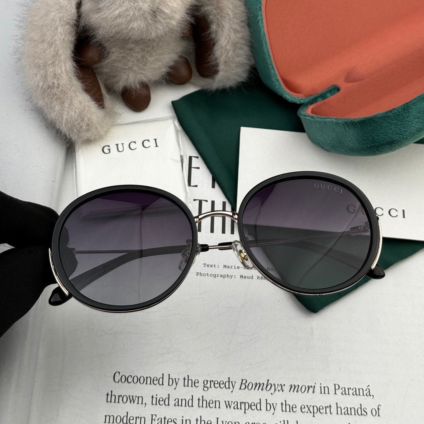 ROUND FRAME SUNGLASSES G0640 IN ACETATE AND METAL