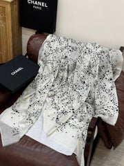 CHANEL 25S SCARF 200 IN CASHMERE 728987
