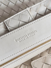 LARGE HANDLE BAG ANDIAMO 45 IN OFF WHITE LAMBSKIN