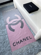 CHANEL 25S SCARF 180 IN CASHMERE 724826