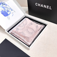 CHANEL 25S SCARF 90 IN SILK 730644