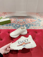 GG RHYTON TRAINER WHITE CALFSKIN WITH BEAR MOTIF