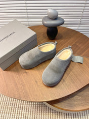 BALENCIAGA 25S AURALEE SLIP-ON 50 MM IN GREY SUEDE