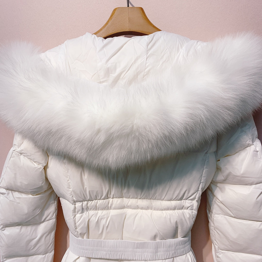 MONCLER 25S COAT IN WHITE 056
