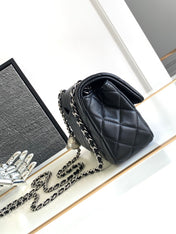 CC SMALL 20 FLAP BAG IN BLACK CALFSKIN