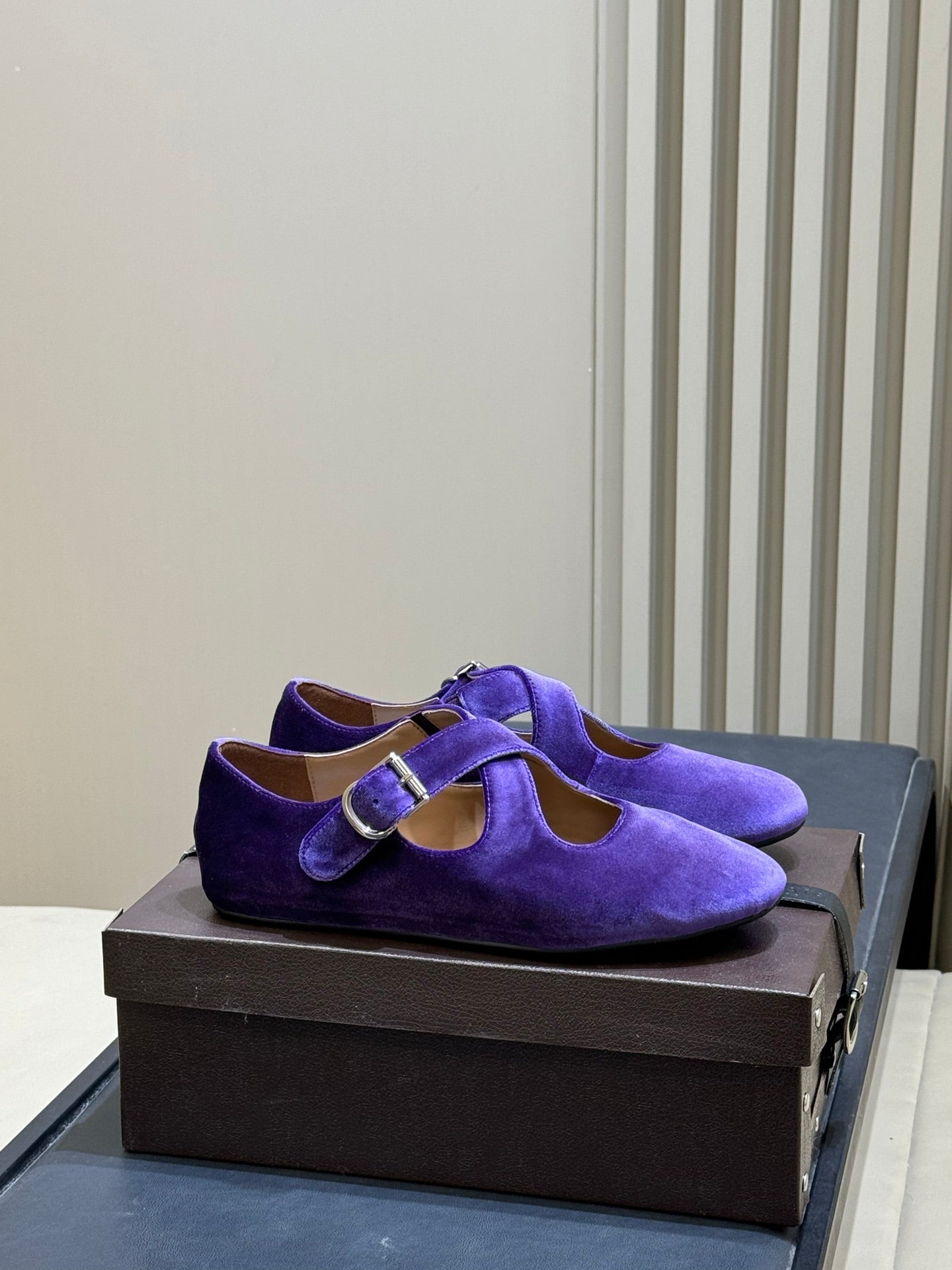 ALAIA 26S MARY JANE BALLET FLATS IN DARK PURPLE VELVET