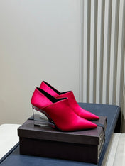 ALAIA 26S TRANSPARENT HIGH HEELS IN RED SATIN
