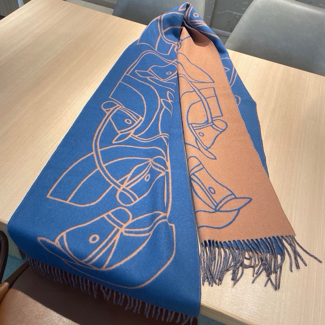 CASAQUE ENTRELACS EQUESTRES 190 CM SCARF IN AZURE BLUE CASHMERE