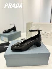 PRA NAPPA MARY JANE PUMPS GLOSSY BLACK LAMBSKIN