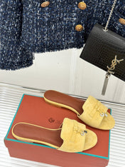 FLAT SANDALS IN YELLOW SUEDE AND LAMBSKIN
