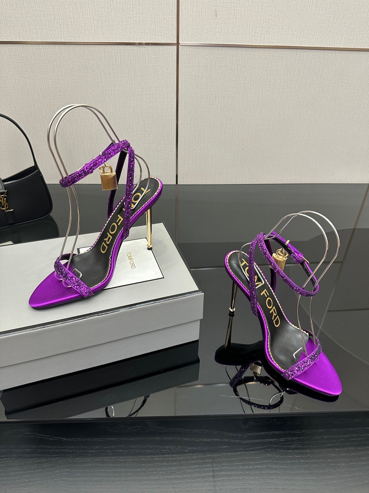 TOM FORD 26S HEELED SANDALS 100 MM IN PURPLE CALFSKIN