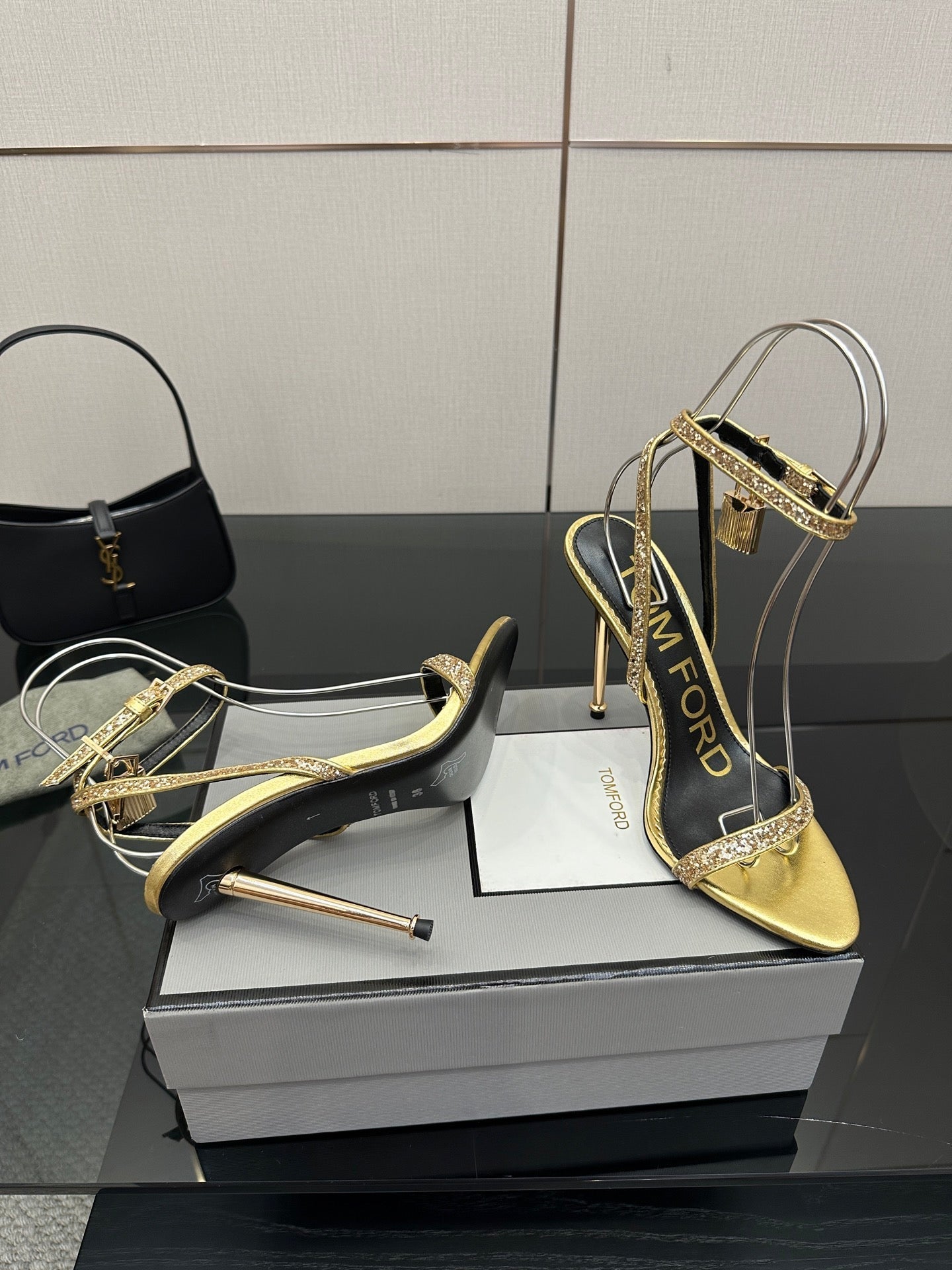 TOM FORD 26S HEELED SANDALS 100 MM IN METALLIC GOLD CALFSKIN