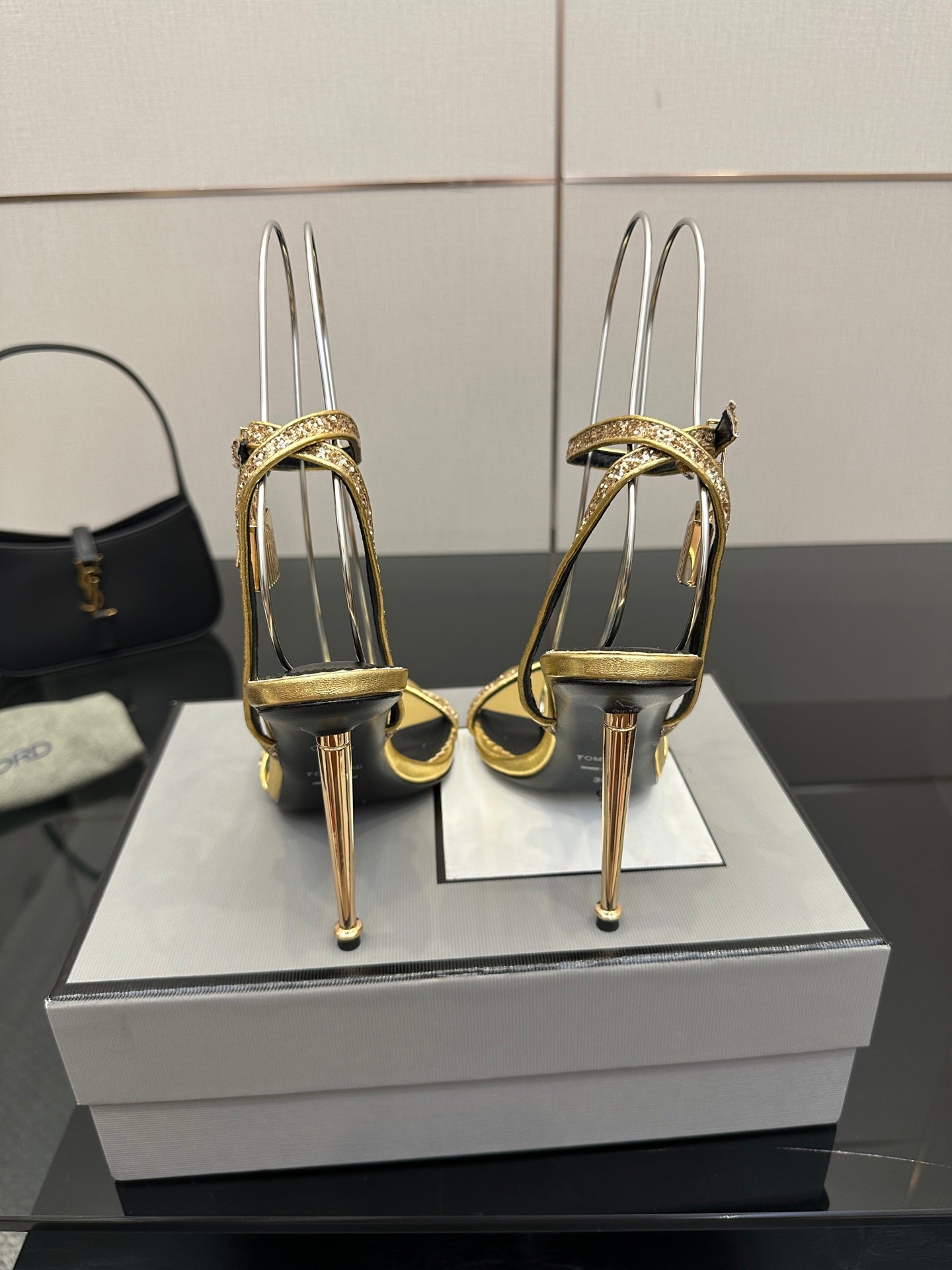 TOM FORD 26S HEELED SANDALS 100 MM IN METALLIC GOLD CALFSKIN