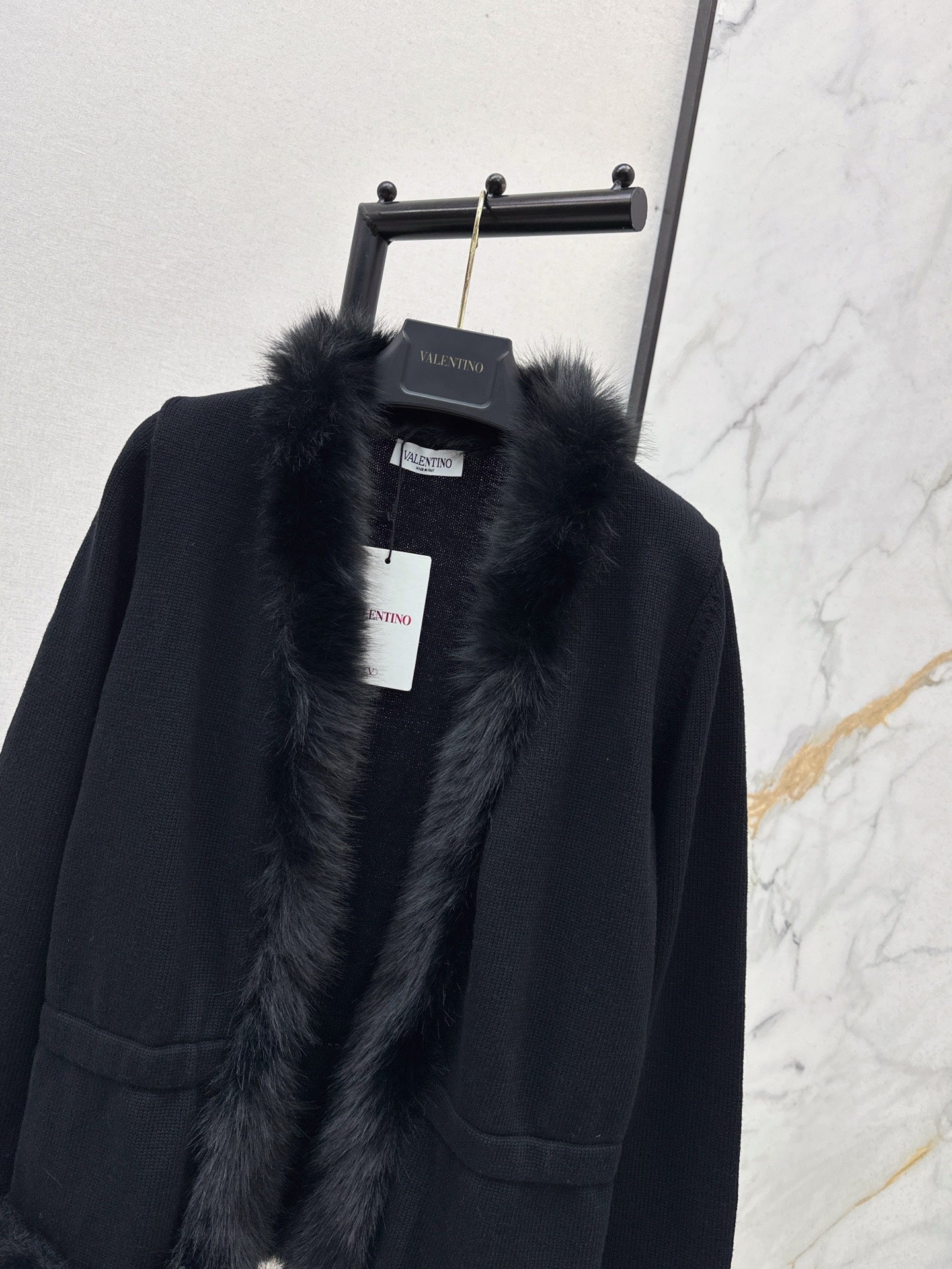 VALENTINO 26S KNIT CARDIGAN WITH FUR COLLAR STYLE 78