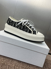 DIOR 25S WALK'N' SNEAKER IN DARK GREY DIOR OBLIQUE EMBROIDERED COTTON