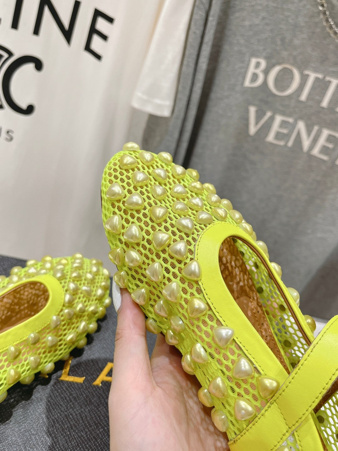 ALAIA PEARL MARY JANE SHOES IN NEON YELLOW MESH AND CALFSKIN