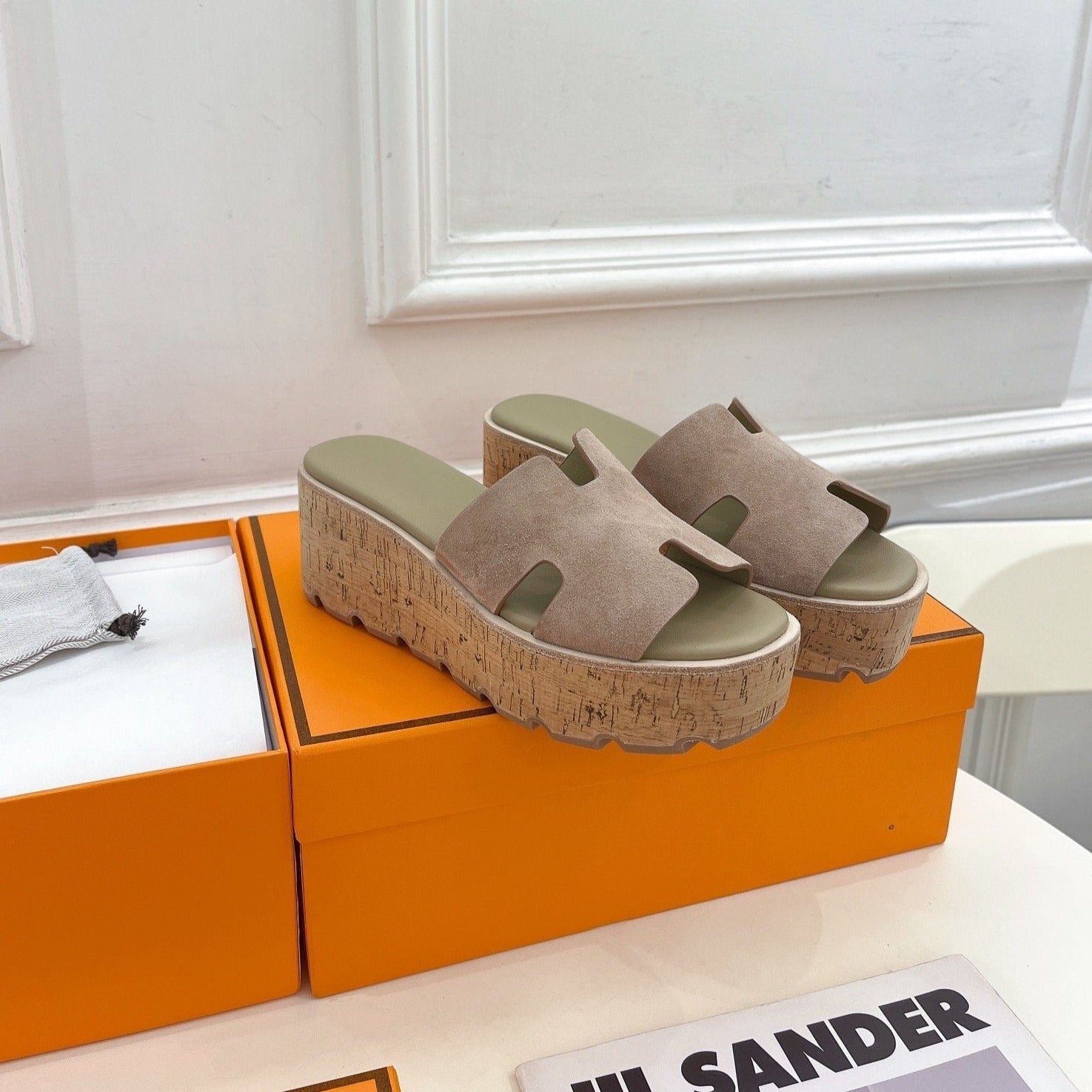 Eze 30 Sandal Light Brown Suede
