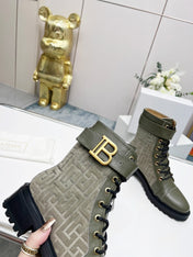 BALMAIN 26S BOOTS IN MOSS GREEN CALFSKIN AND SUEDE