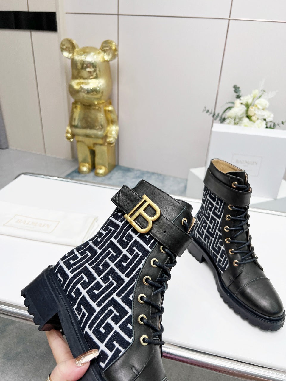 BALMAIN 26S BOOTS IN BLACK CALFSKIN AND WOOL
