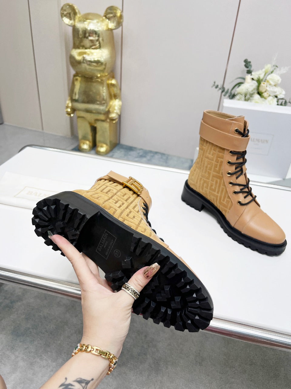 BALMAIN 26S BOOTS IN LIGHT BROWN CALFSKIN AND SUEDE
