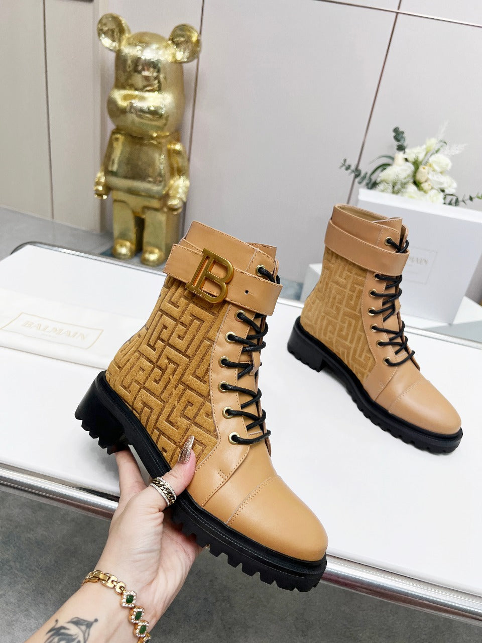 BALMAIN 26S BOOTS IN LIGHT BROWN CALFSKIN AND SUEDE