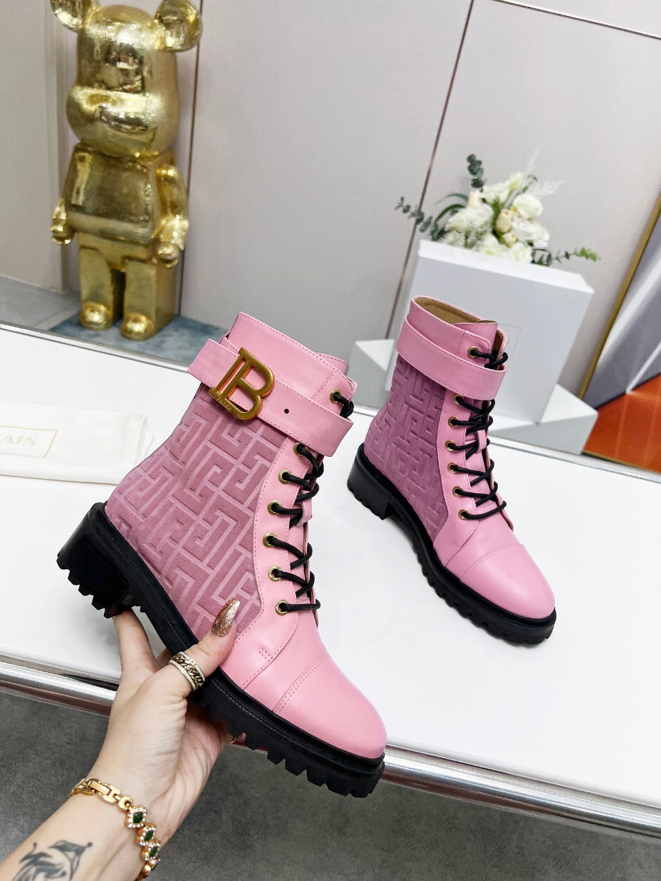 BALMAIN 26S BOOTS IN LIGHT PINK CALFSKIN AND SUEDE