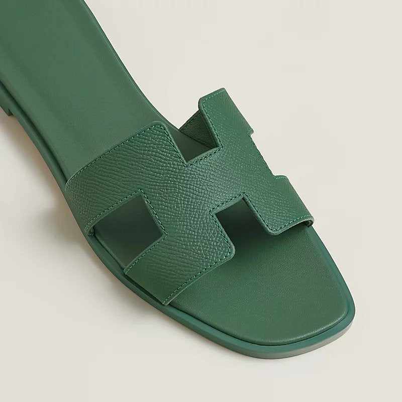 oran-sandal--202272ZEC-above-wm_4d74de85-8ed8-418b-b2ca-f2aac37f6eef.jpg