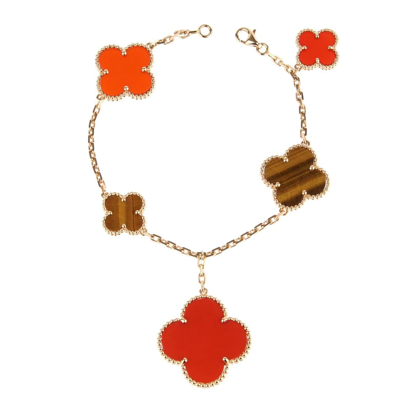 van-cleef-arpels-magic-alhambra-carnelian-tiger-eye-5-motifs-magic-alhambra-bracelet-coral-1_1877c069-95f7-4c26-a557-6cc6cbfd48d5.jpg