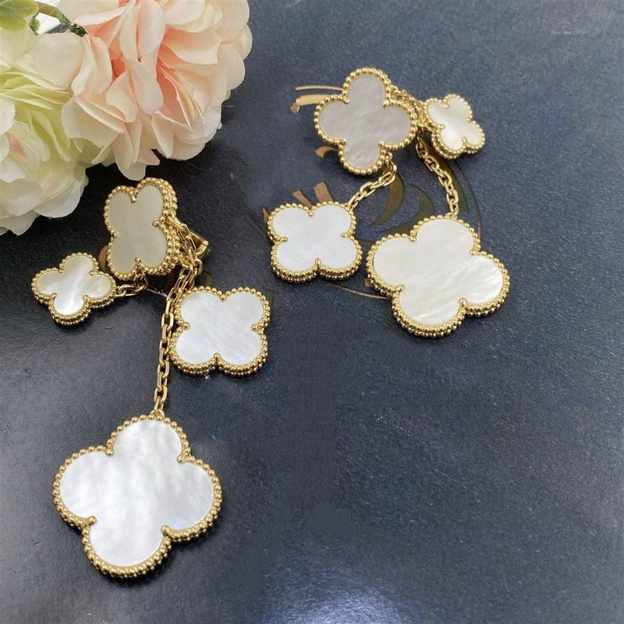 CLOVER WHITE MOP 4 MOTIFS GOLD